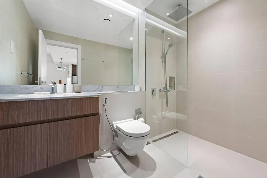 Stunning 1 Bedroom Apartment In Port De La Mer Dubaj